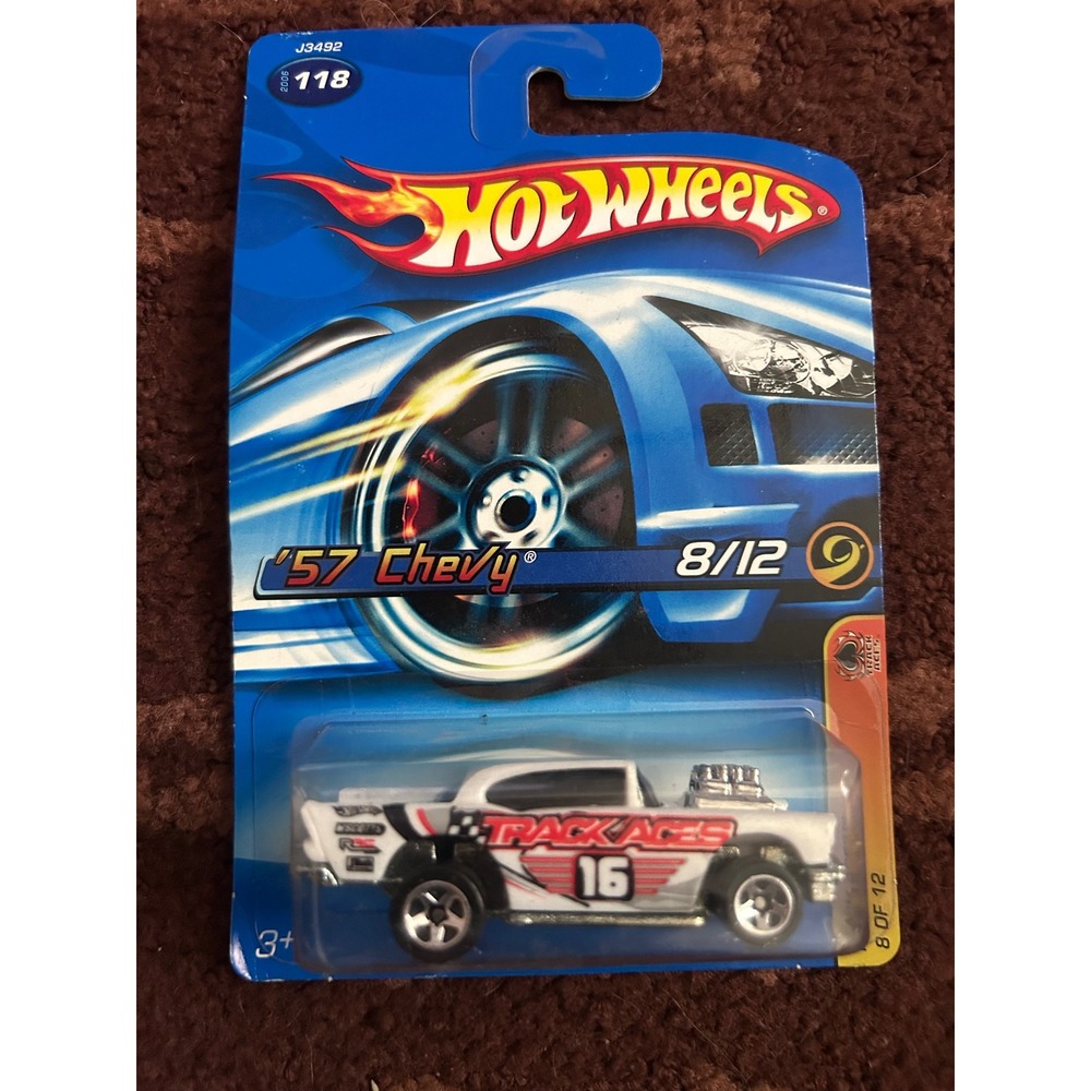 Hot Wheels 2006 Track Aces 57 Chevy White 118 8/12 J3492 Diecast Car NIP‎